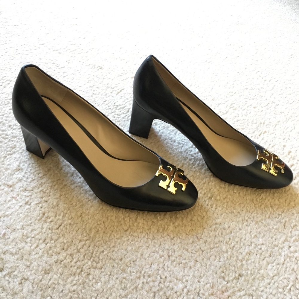 Tory Burch black Raleigh pump heel